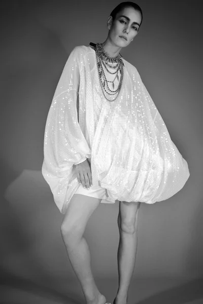 Look 5